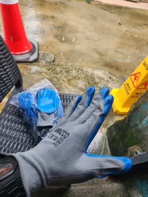 Hand Glove