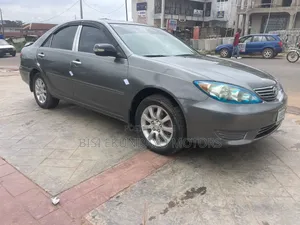 Toyota Camry 2006 Gray