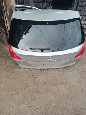 Toyota Venza Complete Booth 2012 Model