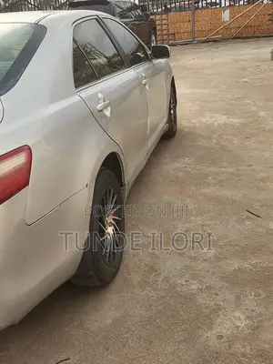 Toyota Camry LE 4dr Sedan (2.4L 4cyl 5A) 2008 Gray