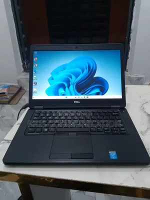 Laptop Dell Latitude 5450 8GB Intel Core i5 SSD 160GB
