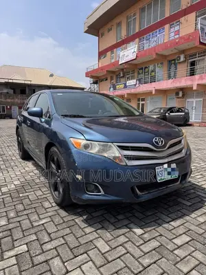 Toyota Venza 2010 Blue