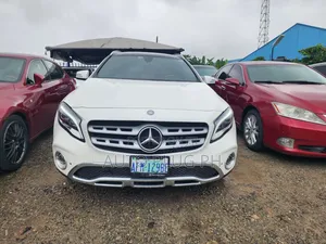 Mercedes-Benz GLA 250 2018 White