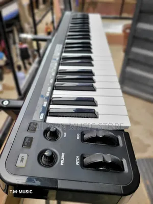 Line 6 Mobile Keys 49