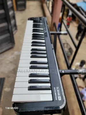 Line 6 Mobile Keys 49