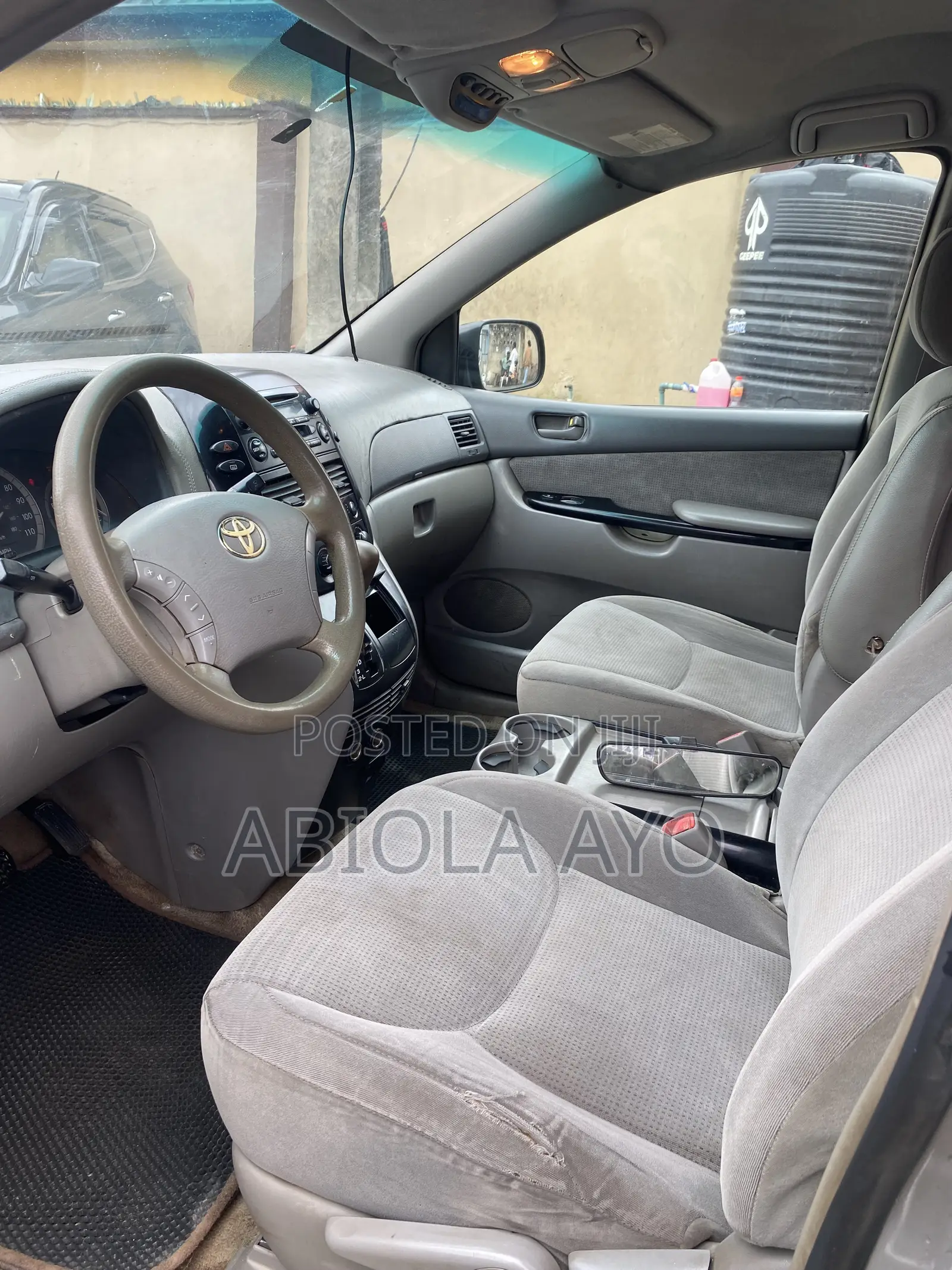 Toyota Sienna 2005 Silver