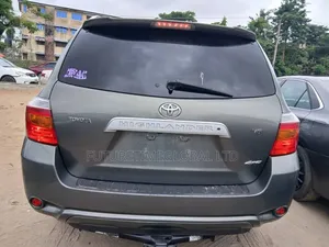 Toyota Highlander 2008 Green