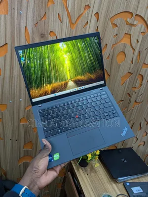 Laptop Lenovo ThinkPad P14s 32GB Intel Core i7 SSD 1T