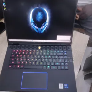 Laptop Alienware M16 R2 16GB Intel Core Ultra 9 SSD 1T