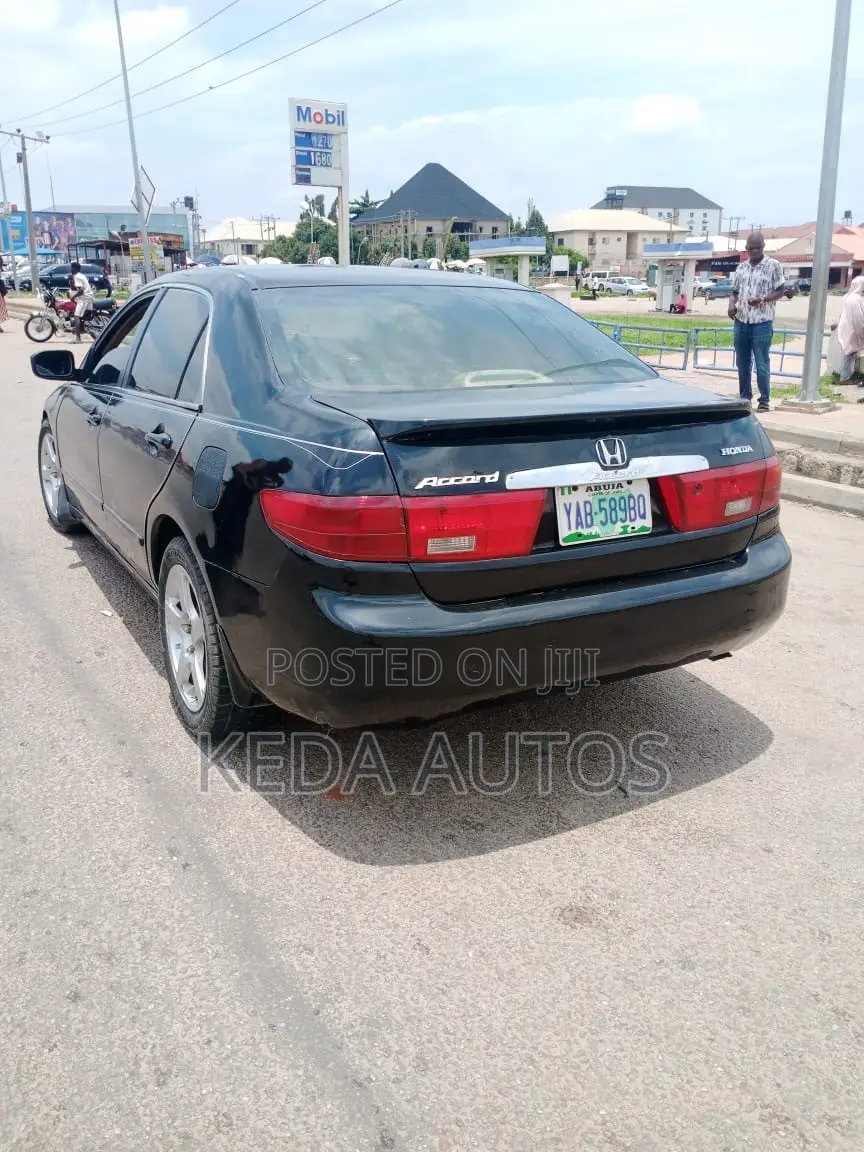 Honda Accord Automatic 2005 Black