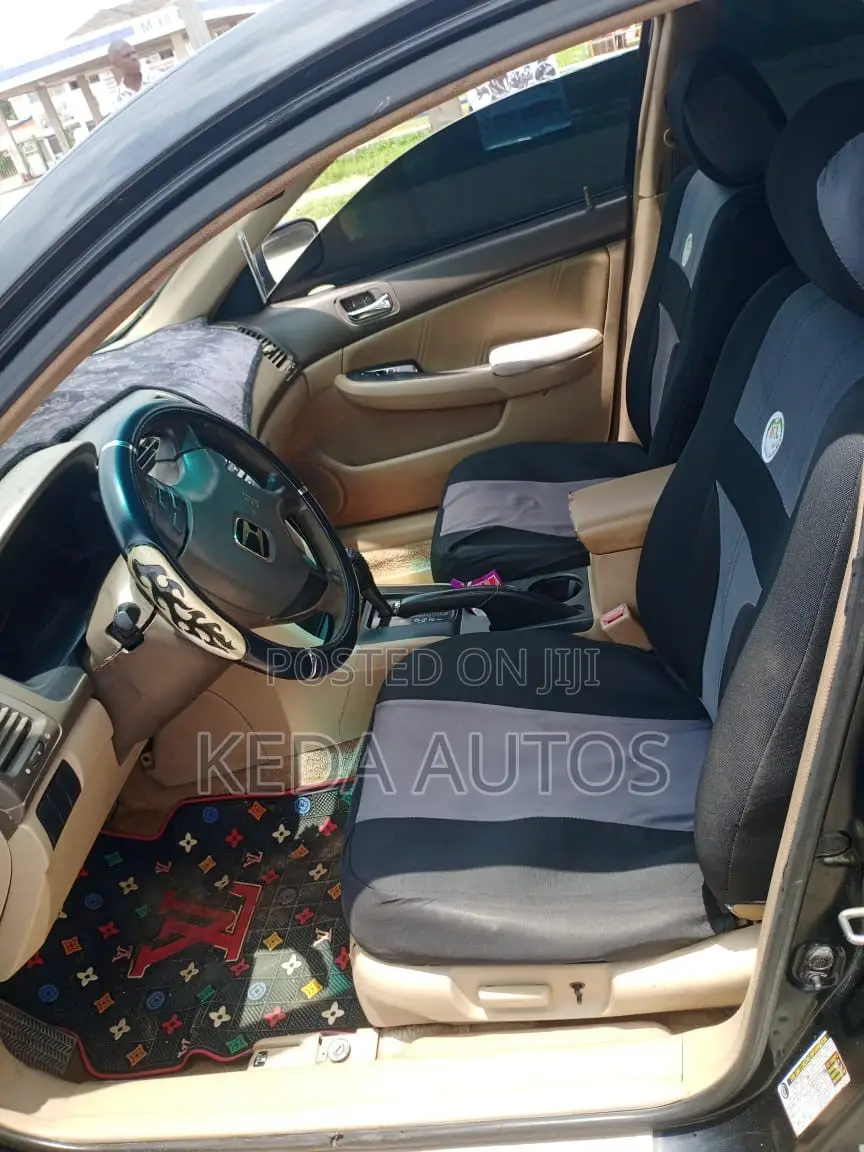 Honda Accord Automatic 2005 Black