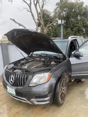 Mercedes-Benz GLK-Class 350 4MATIC 2010 Gray