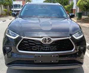 Toyota Highlander Platinum AWD 2024 Black