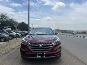 Hyundai Tucson Limited FWD 2016 Burgundy