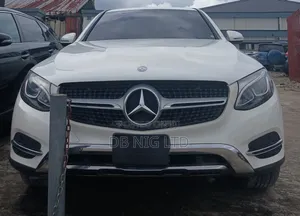 Mercedes-Benz GLC-Class 2017 White