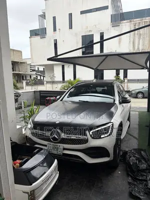 Mercedes-Benz GLC-Class 2017 White