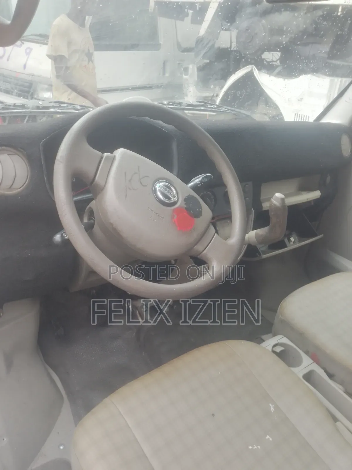 Suzuki Every 2012 White