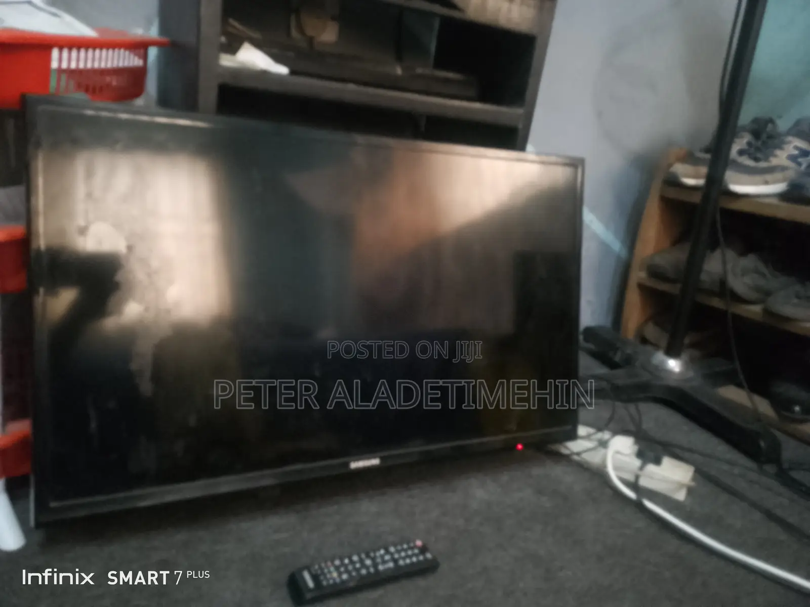32" Samsung TV