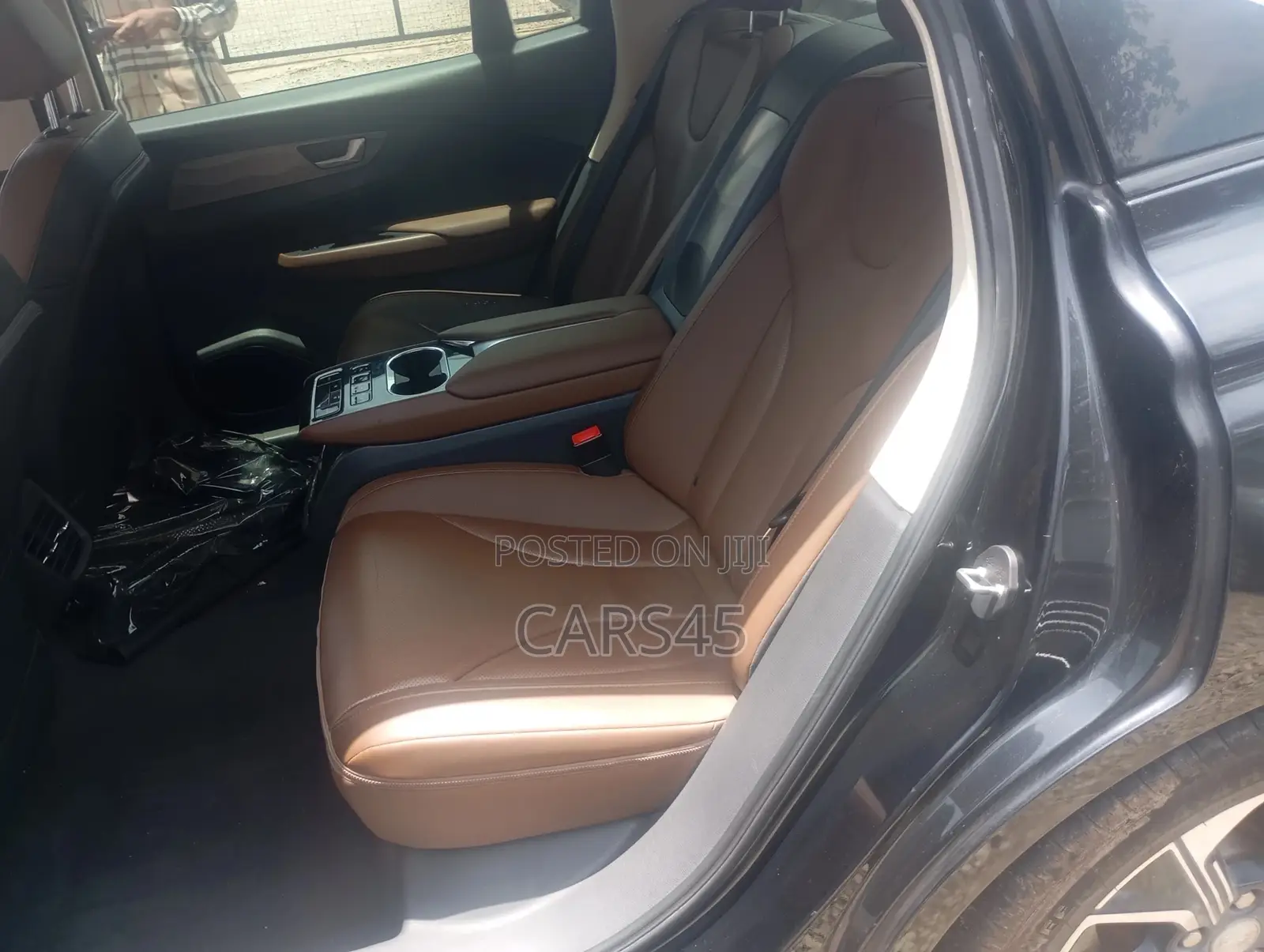 Hongqi E-HS9 2021 Black
