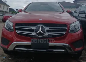 Mercedes-Benz GLC-Class 2016 Red