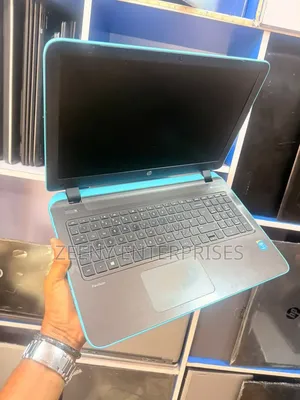 Laptop HP Pavilion 15 8GB Intel Core i3 HDD 500GB