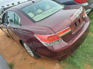 Honda Accord 2010 Maroon