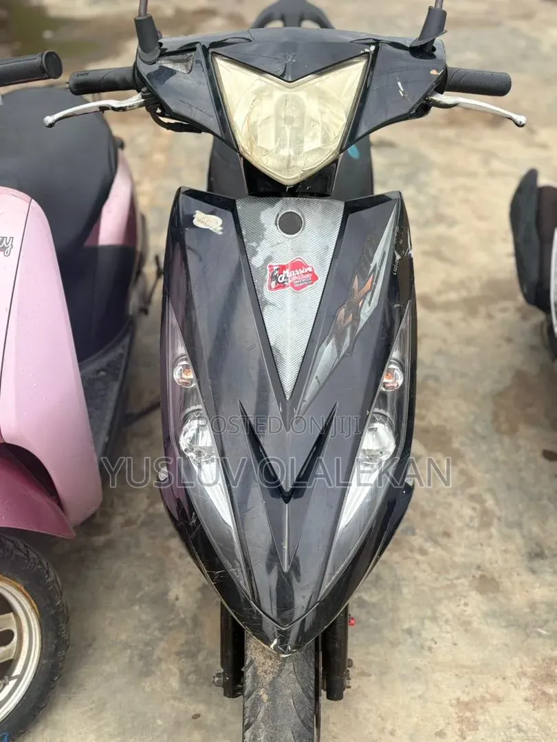 SYM XPro 2022 Black