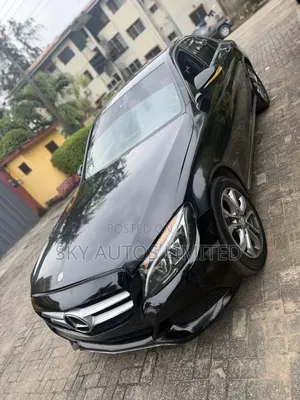 Mercedes-Benz C300 2015 Black