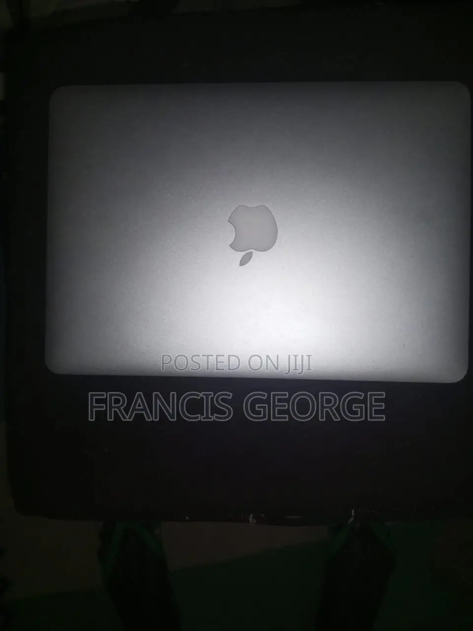 Laptop Apple MacBook 4GB Intel Pentium SSD 350GB