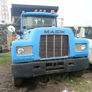 Mack Ch Blue 1998