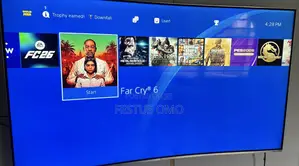 Play Station 4