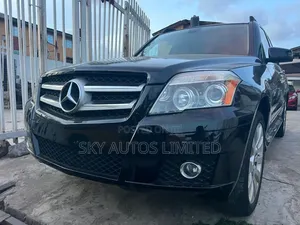 Mercedes-Benz GLK-Class 2010 Black