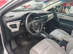 Toyota Corolla 2016 Silver