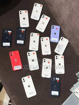 New Apple iPhone 11 128 GB White