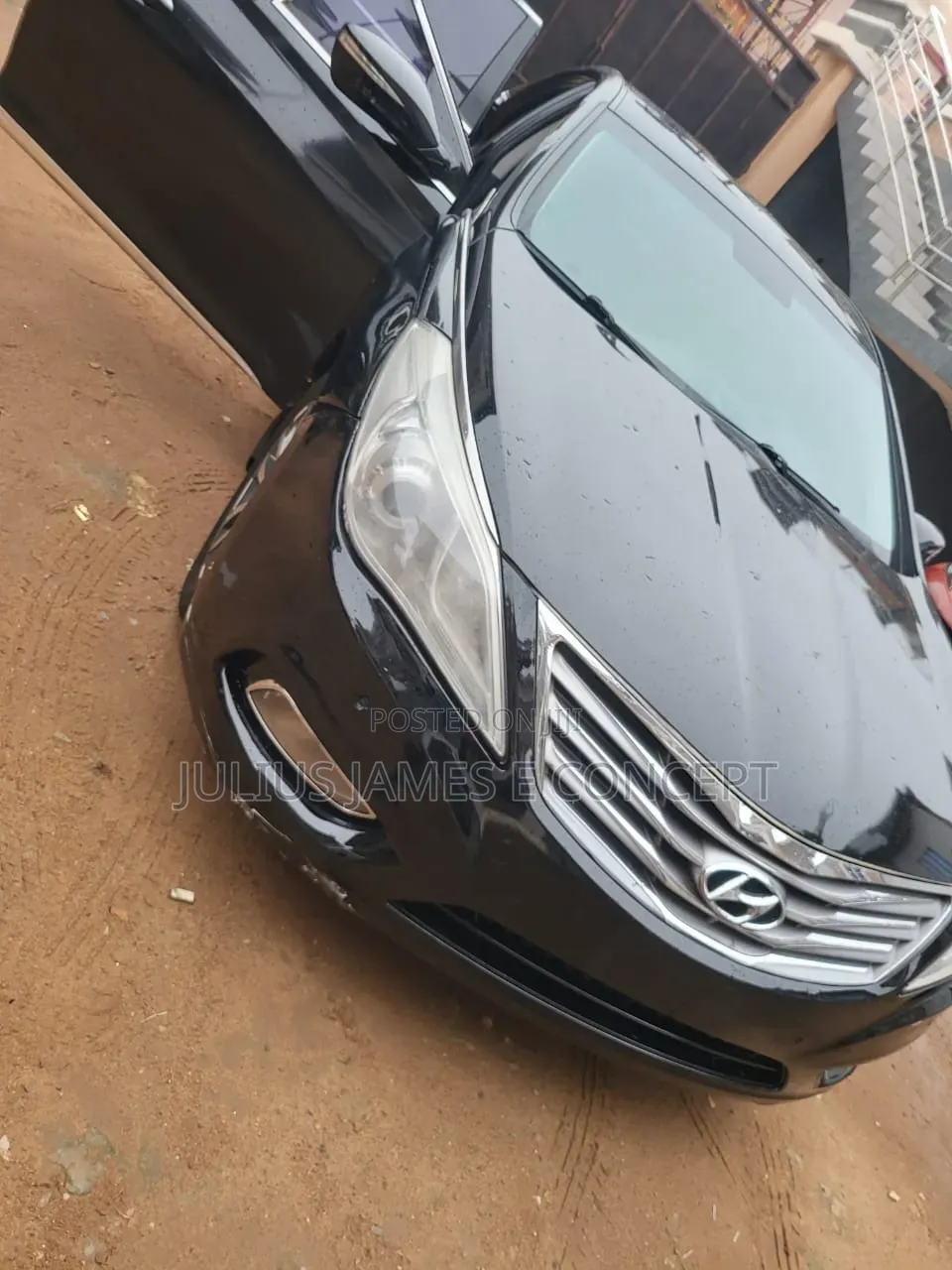 Hyundai Aero City 2011 Black