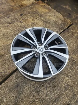 18-Inch Oem Rim for Factory Toyota Cars