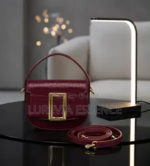 Elegant Women’s Shoulder Bag