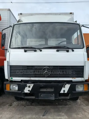 M/Benz Container Body 8 Bolts.