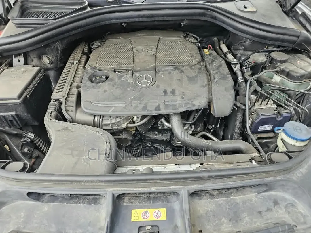 Mercedes-Benz M Class 2013 Blue