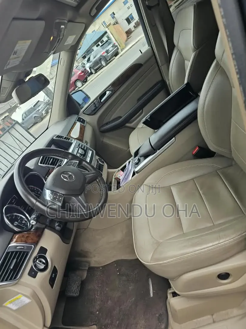 Mercedes-Benz M Class 2013 Blue