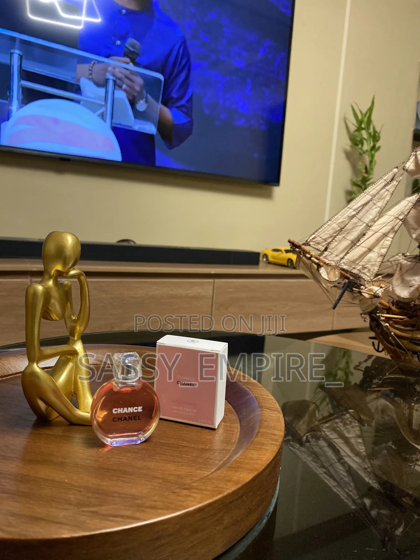 Ladies Essential
