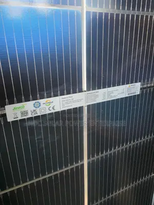 ORIGINAL JinKö Solar Panel www.jinkosolar.com 630w