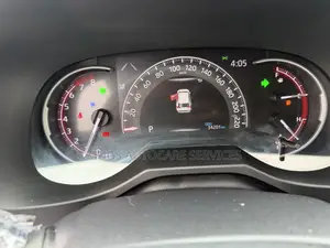 Toyota RAV4 XLE Premium 2021 White