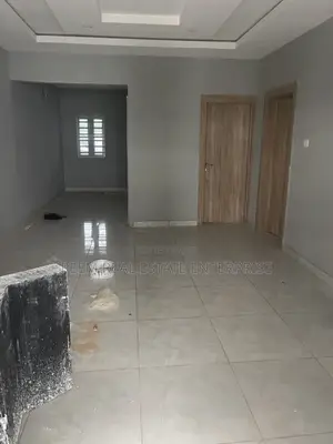 2bdrm Apartment in Oko Luxury Apartment, Benin City for rent