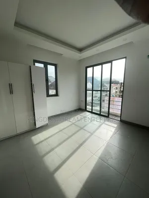 2bdrm Apartment in Agungi Lekki Lagos for rent