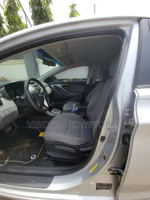 Hyundai Elantra 2013 Silver