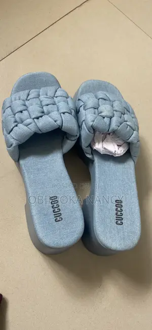 Cuccoo Shoe