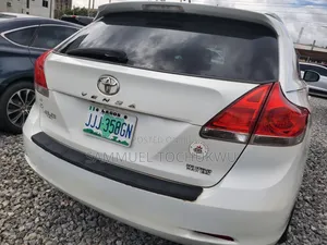 Toyota Venza 2010 Black