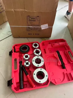 2" 7-Size Manual Ratchet Pipe Threader Kit or Die Stock