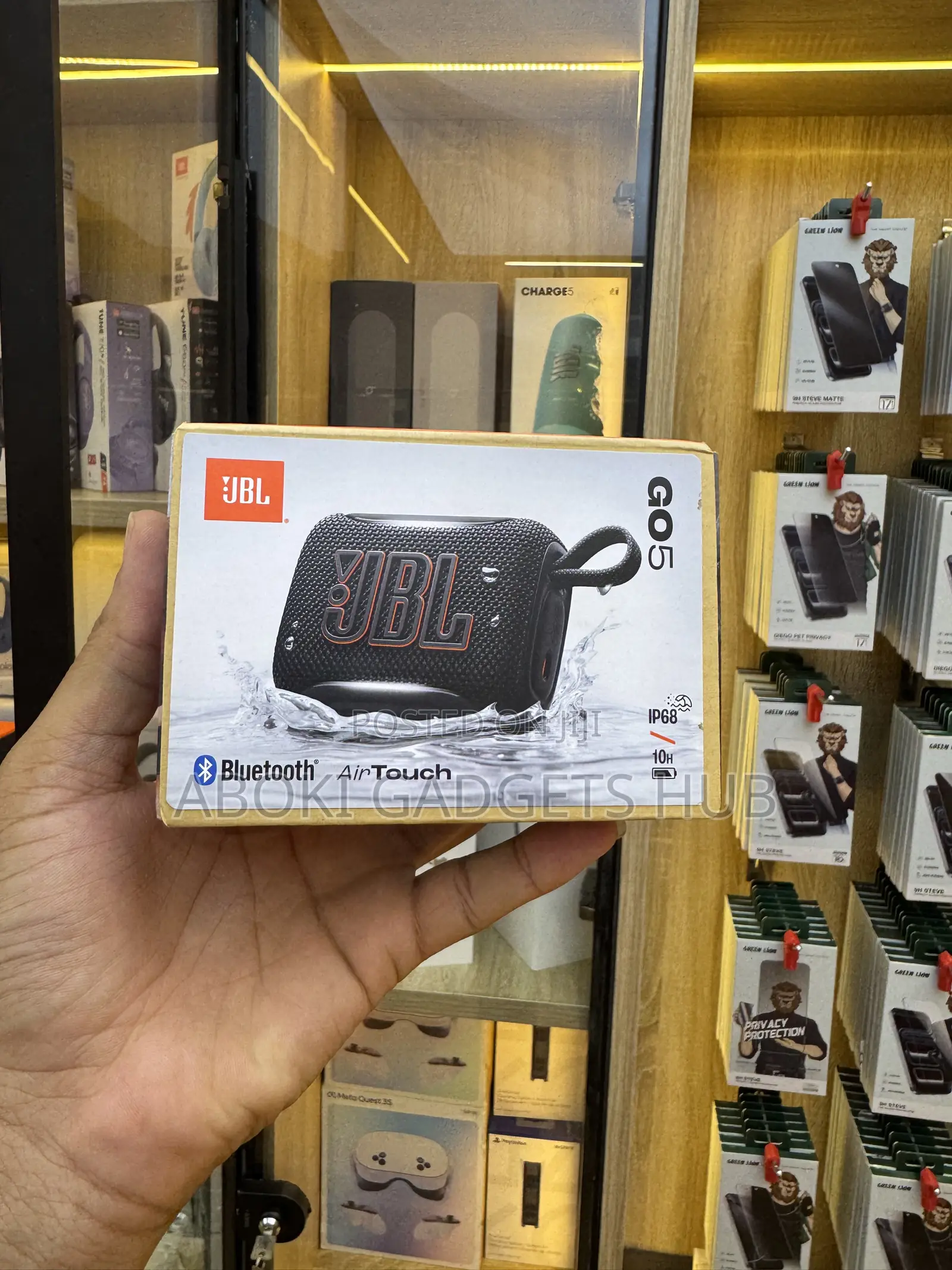 JBL Go5 Bluetooth Speaker